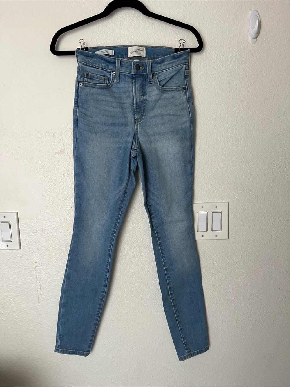 Universal Thread Light Blue High-Rise Skinny Jeans